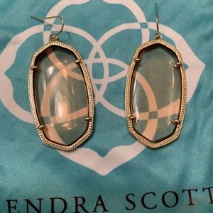 Kendra Scott Danielle earrings